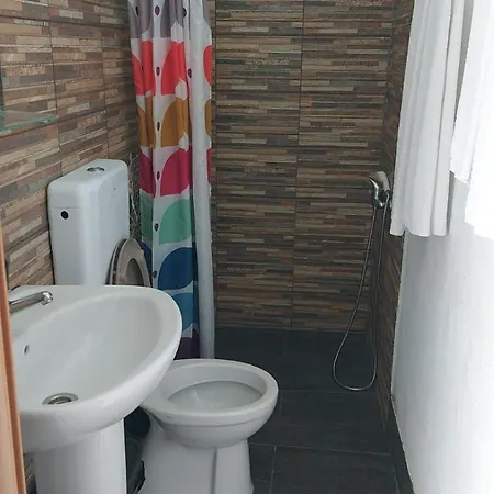 Gira Pensión 3*