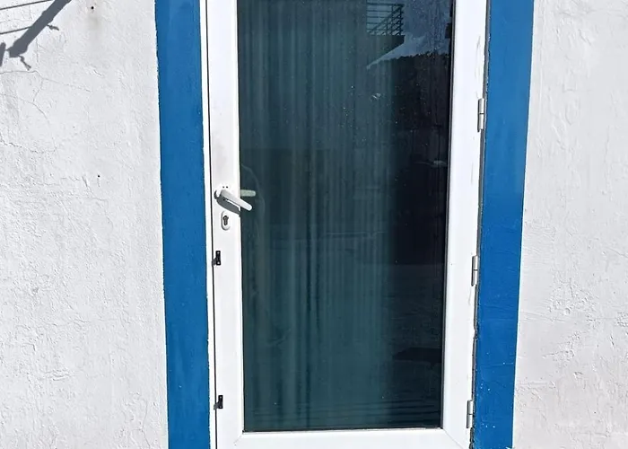 ゲストハウス Gira オデセイシェ