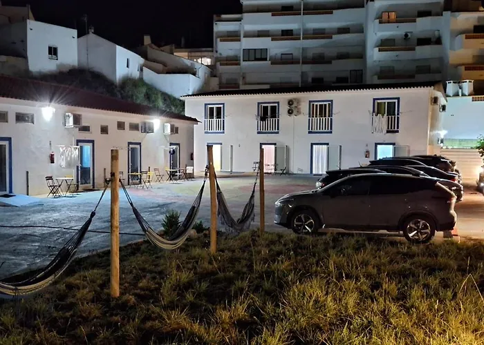 ゲストハウス Gira 3*